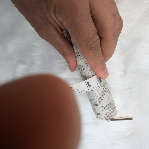 Michael Kors Jet Set Travel Continental Zip Around Wallet - Picture 10 of 14